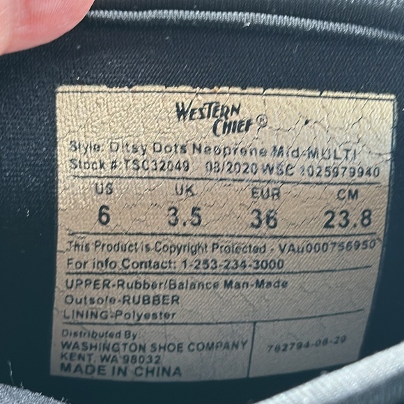 Western Chief black polka dot rain boots, size 6 - Picture 11 of 11